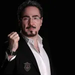 خشایار اعتمادی