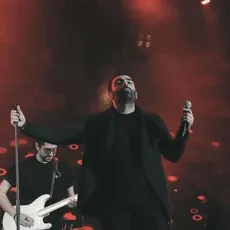 لابد