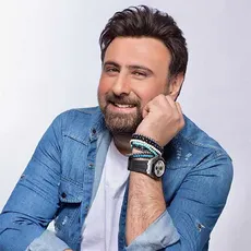 عشق فوق العاده